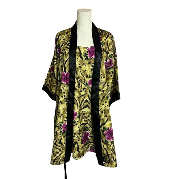 Vanity Fair Other - Vintage Vanity Fair Womens Gold Animal Print Floral Satin Robe Nightgown Set L
